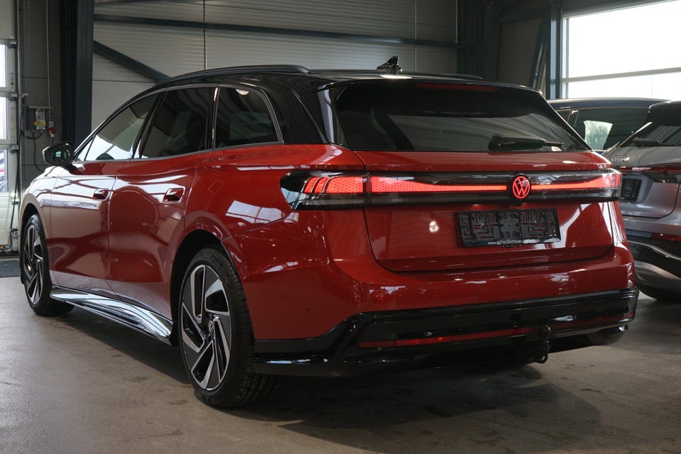 VW ID.7 77 Style Tourer 5d