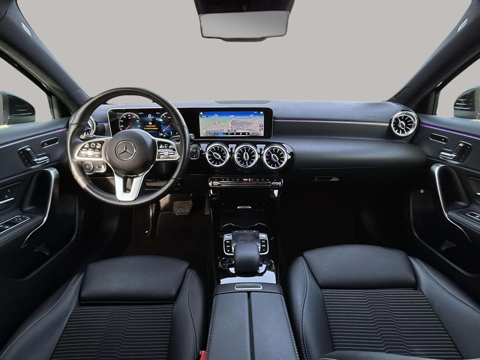 Mercedes A200 1,3 Progressive Line aut. 5d