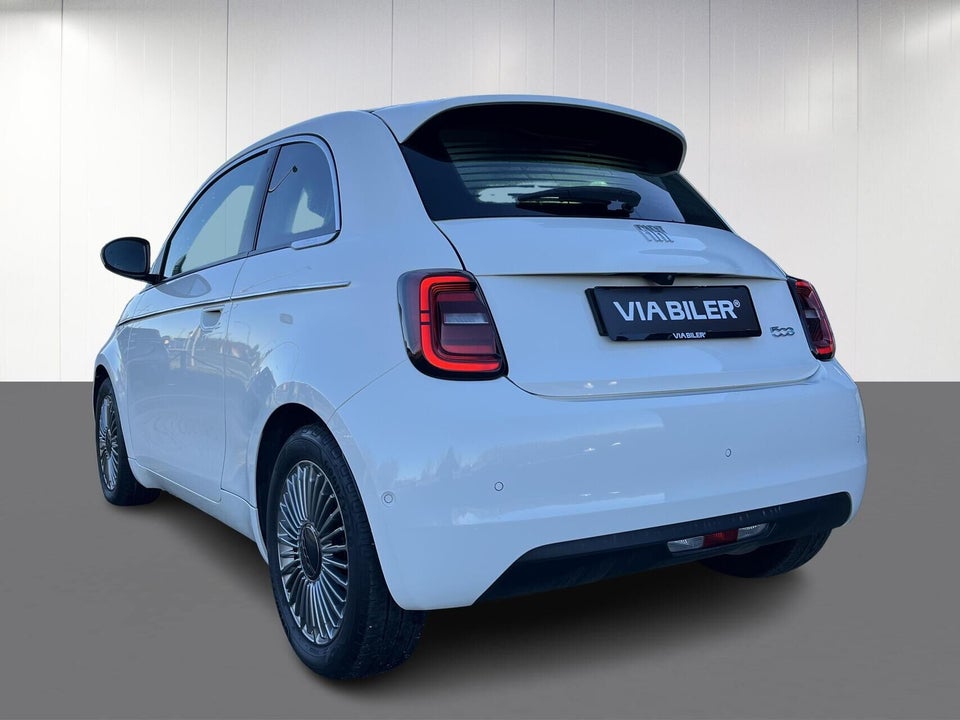 Fiat 500e 42 Icon 3+1 4d