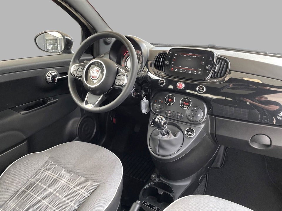 Fiat 500 1,0 Hybrid Lounge+ 3d