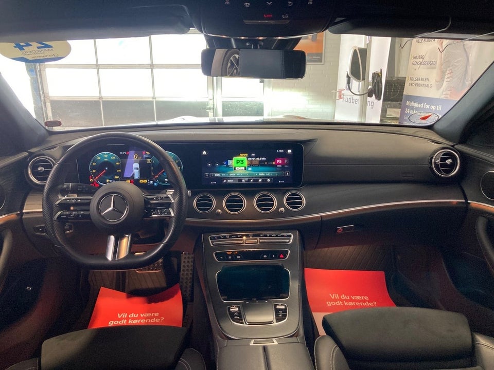 Mercedes E300 de 2,0 AMG Line stc. aut. 5d