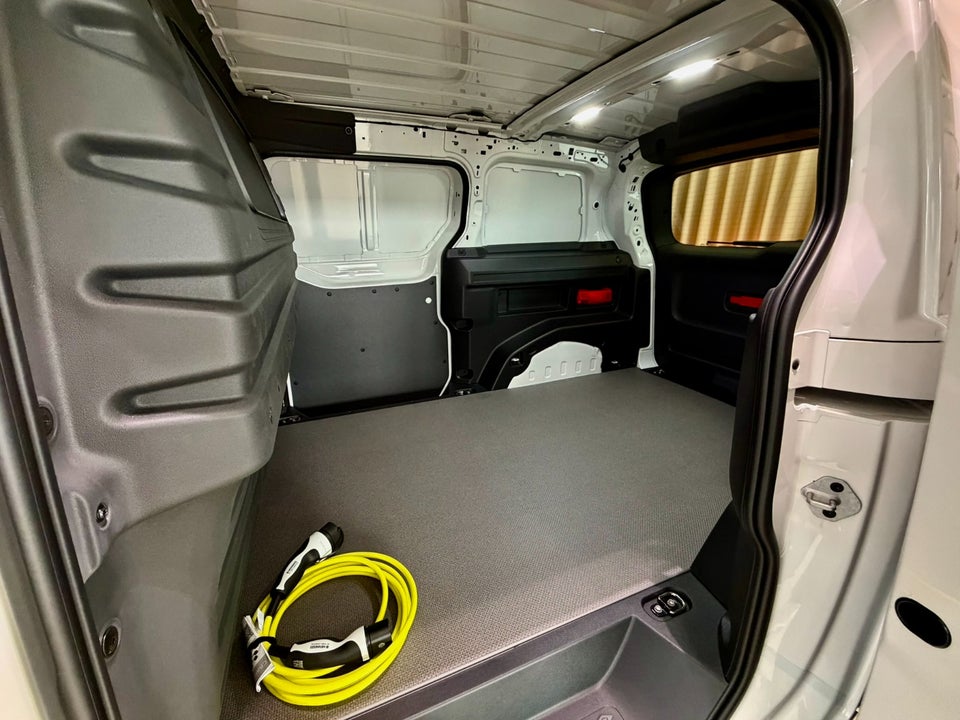 VW ID.Buzz 79 Cargo Pro+