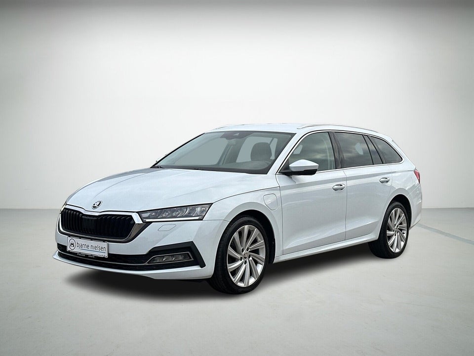 Skoda Octavia 1,4 TSi iV Plus Combi DSG 5d