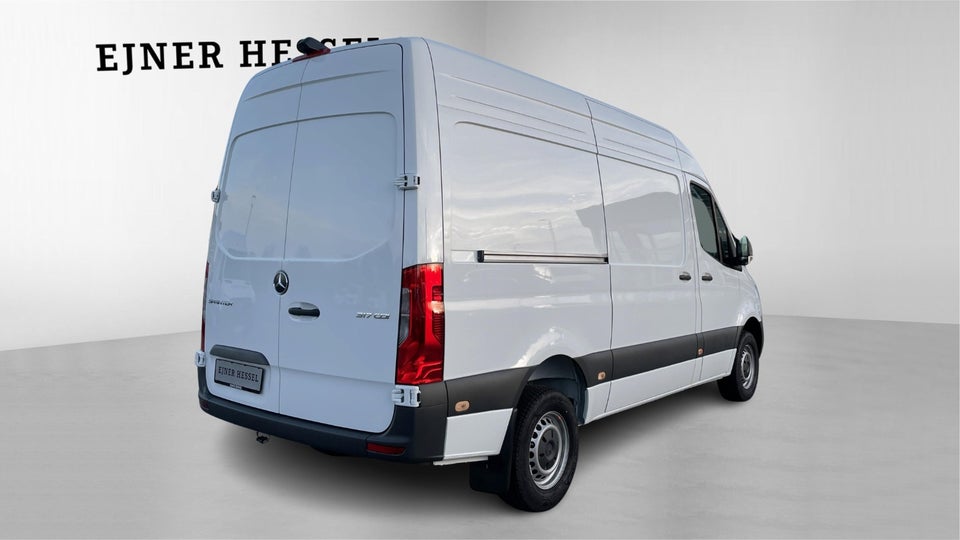 Mercedes Sprinter 317 2,0 CDi A2 Kassevogn PRO aut. RWD