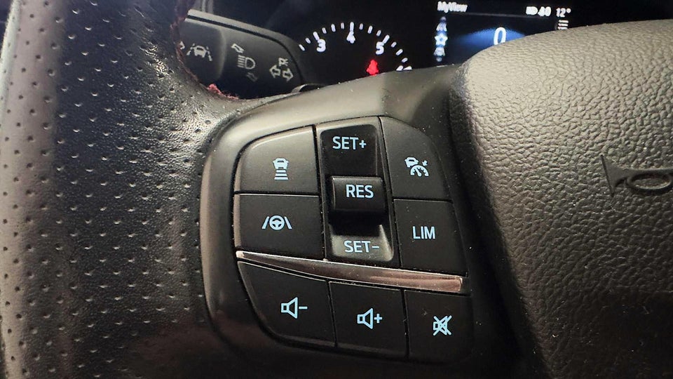 Ford Focus 1,5 EcoBoost ST-Line stc. aut. 5d