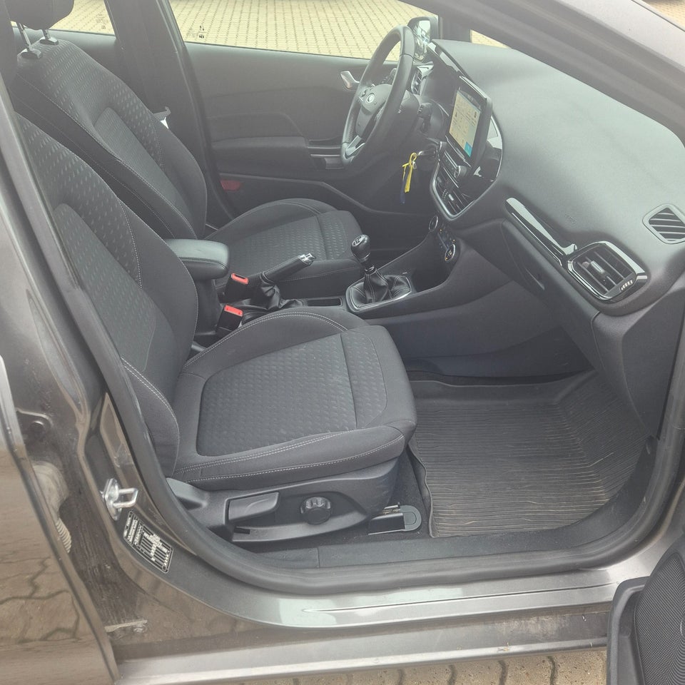 Ford Fiesta 1,0 EcoBoost mHEV Titanium 5d