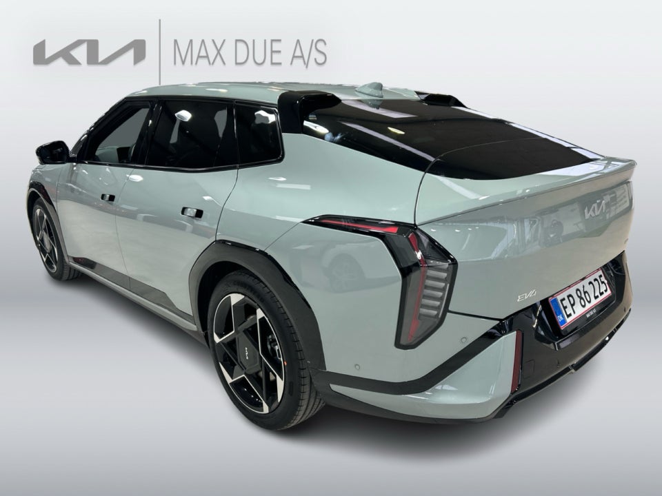 Kia EV4 81 Long Range GT-Line Fastback 4d