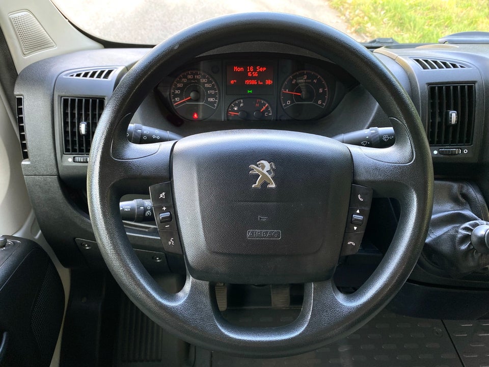 Peugeot Boxer 335 2,0 BlueHDi 130 L3H2