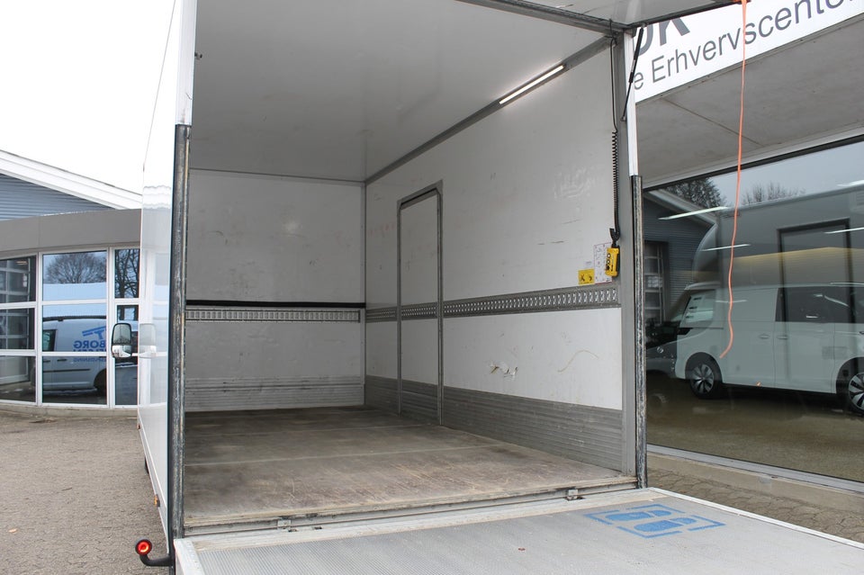 Iveco Daily 2,3 35S14 Alukasse m/lift