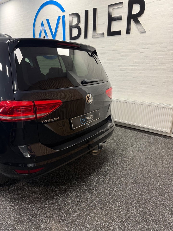 VW Touran 1,6 TDi 115 Comfortline DSG 7prs 5d