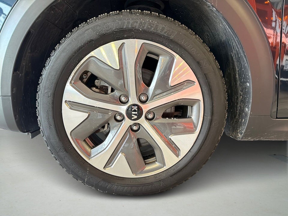 Kia e-Niro 64 Advance 5d