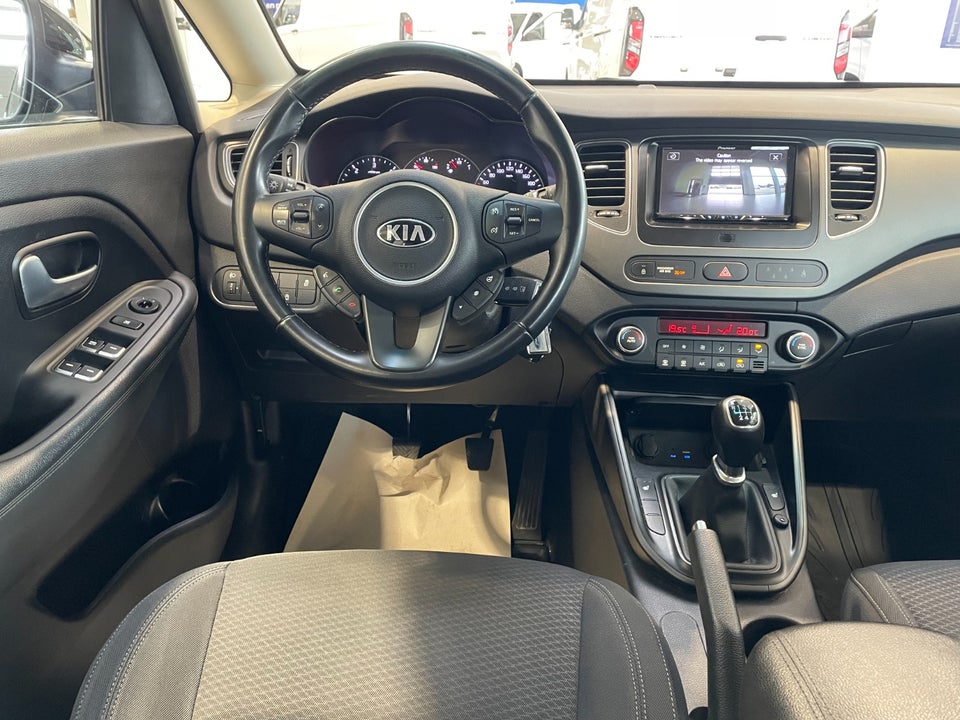 Kia Carens 1,7 CRDi 141 Base 7prs 5d