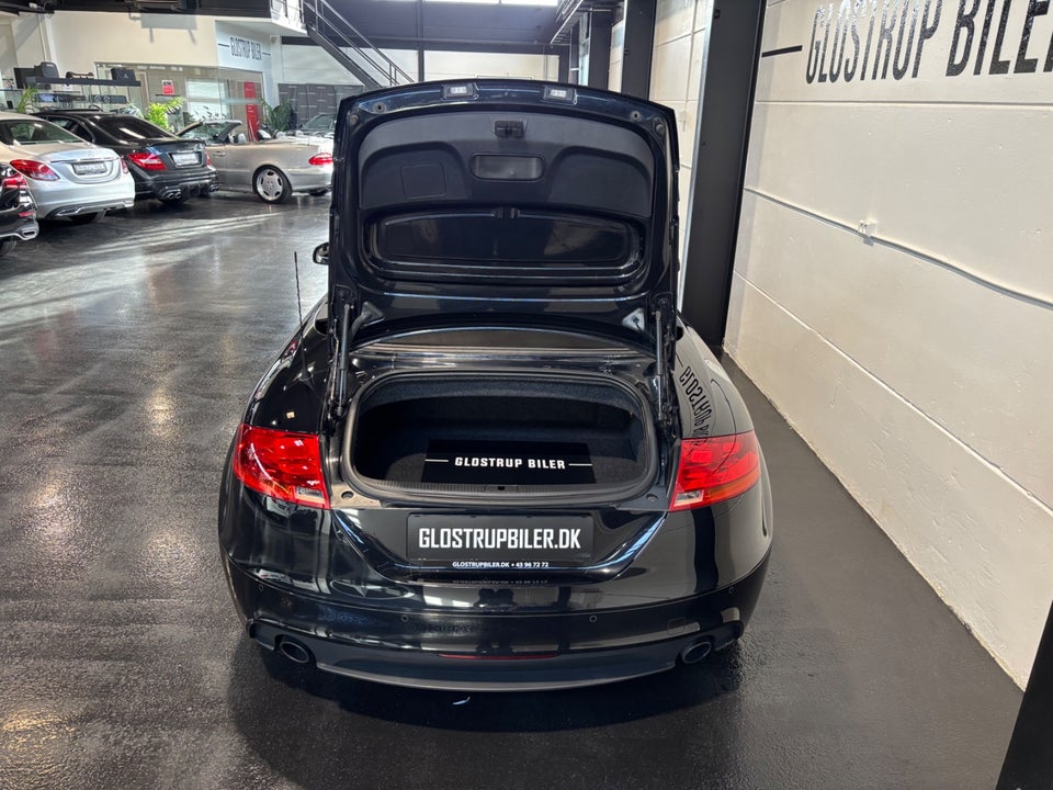 Audi TT 2,0 TFSi 211 Roadster quattro S-tr. 2d