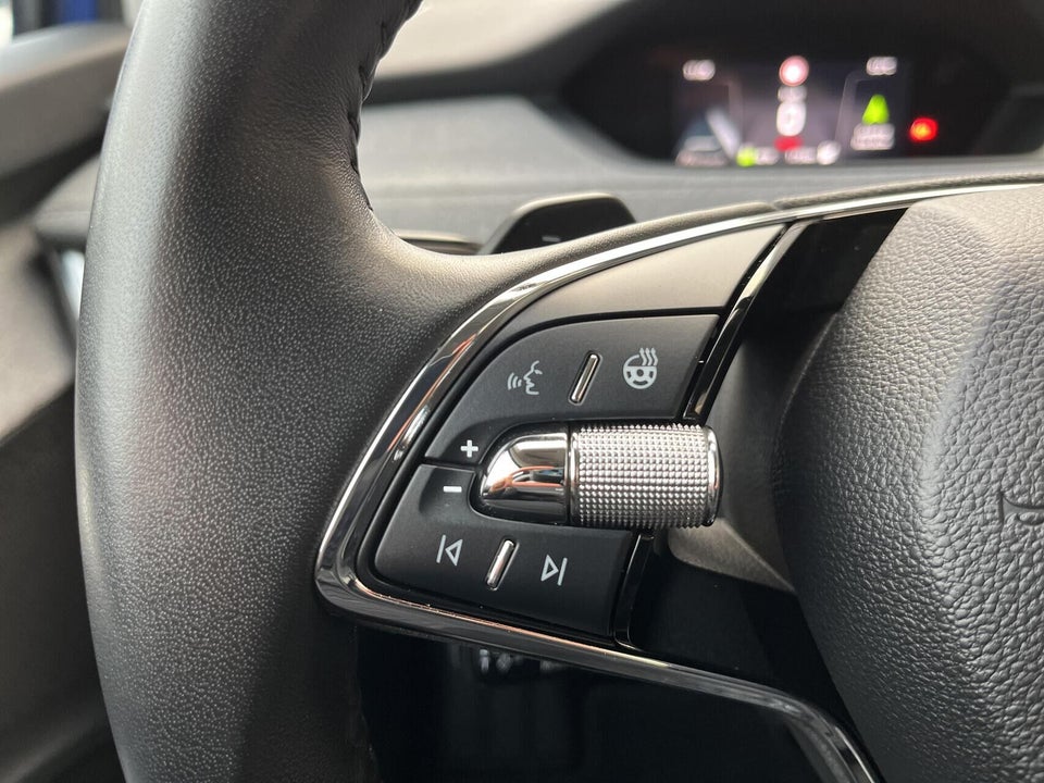 Skoda Enyaq 80 iV Loft 5d