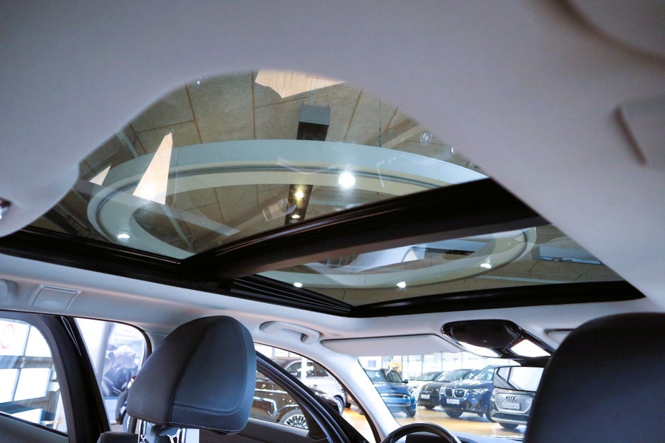 BMW 330e 2,0 Touring Sport Line aut. 5d