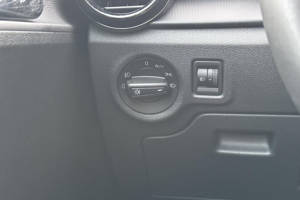 Skoda Fabia 1,0 MPi 80 Essence 5d