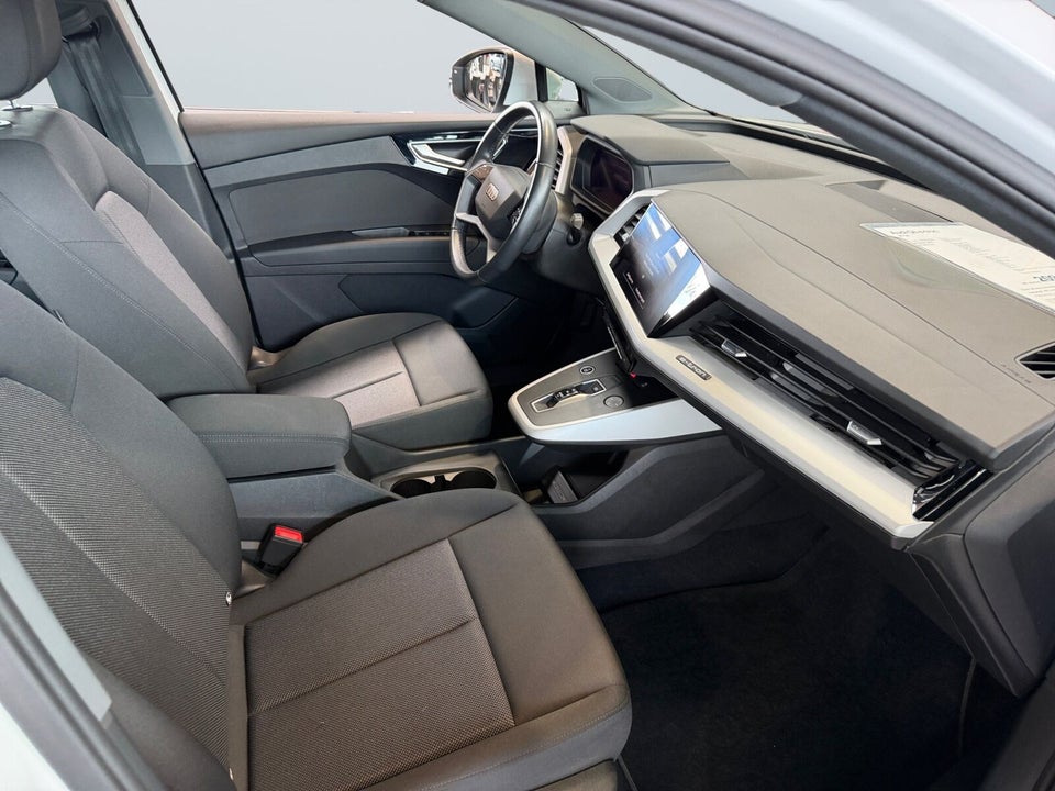 Audi Q4 e-tron 35  5d