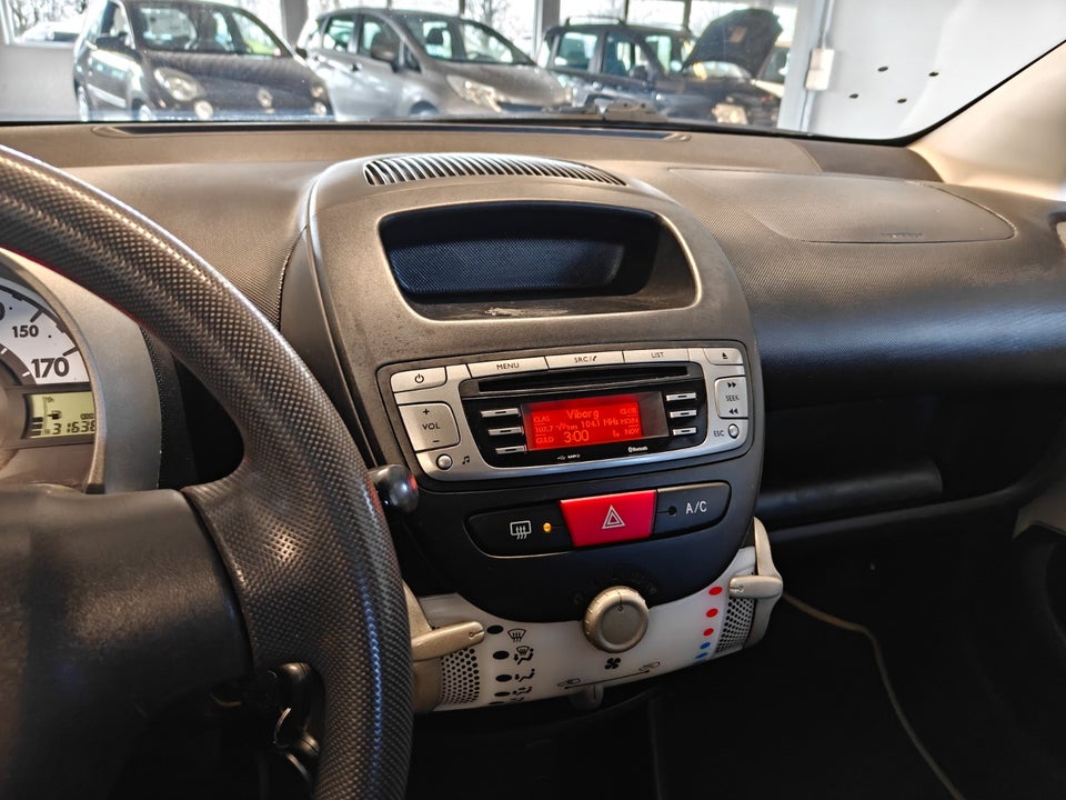 Toyota Aygo 1,0 VVT-i T2 5d