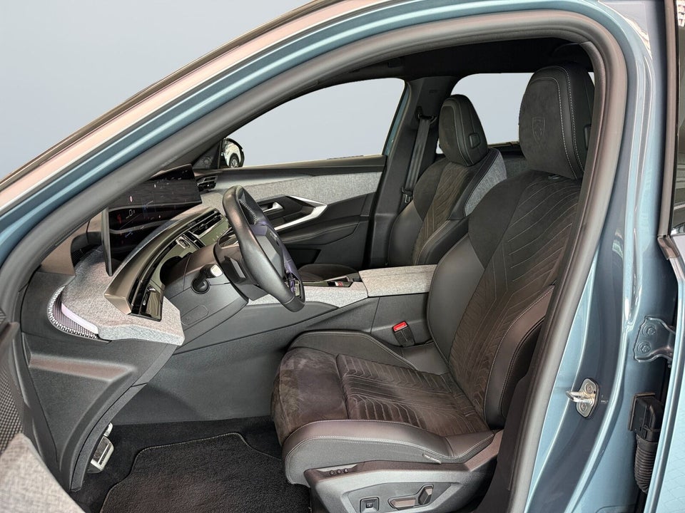 Peugeot e-5008 77 GT 7prs 5d