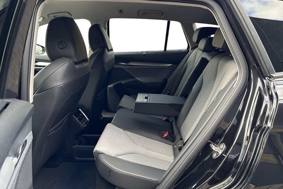 Skoda Enyaq 60 iV 5d