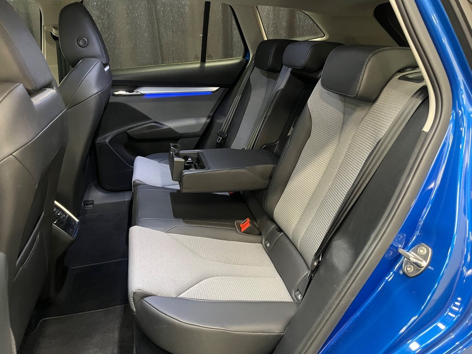 Skoda Enyaq 80 iV Loft 5d