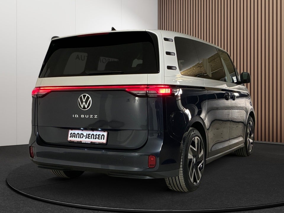 VW ID.Buzz 77 Style SWB 5d