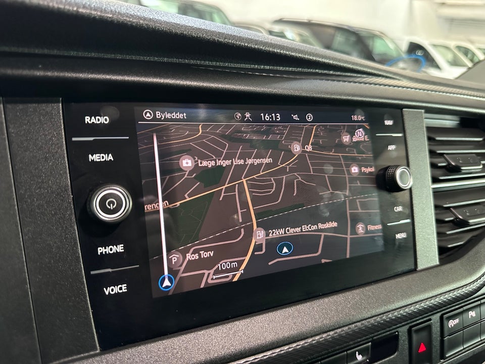 VW Transporter 2,0 TDi 204 Kassevogn DSG lang