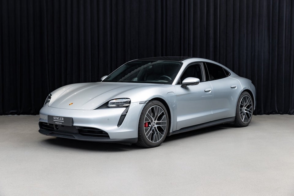 Porsche Taycan 4S Performance+ 4d