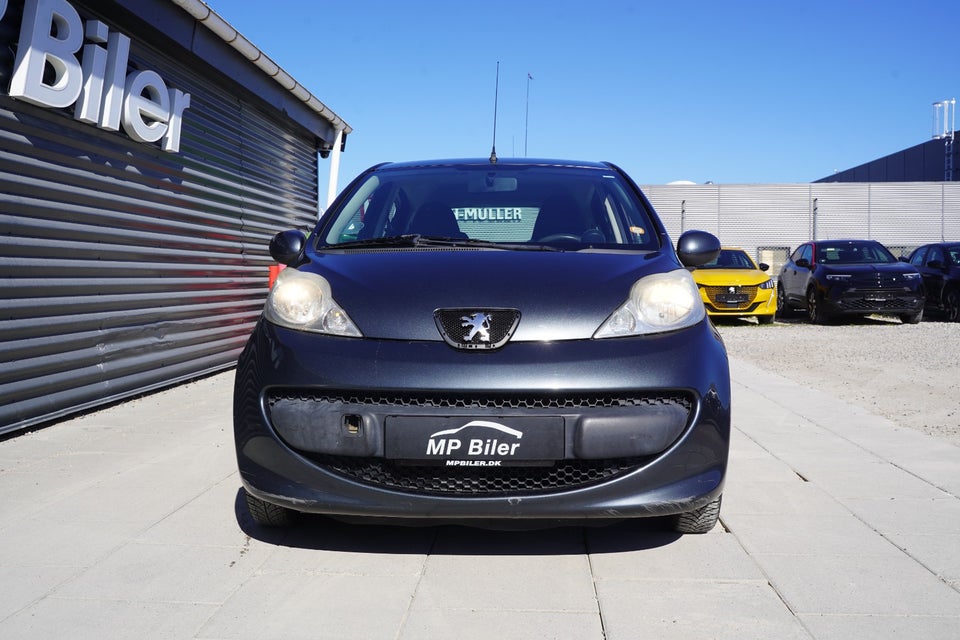 Peugeot 107 1,0  5d
