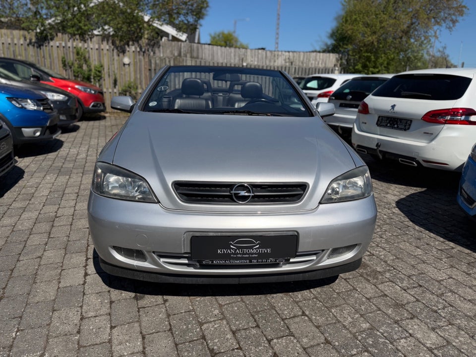 Opel Astra 2,2 16V Cabriolet 2d