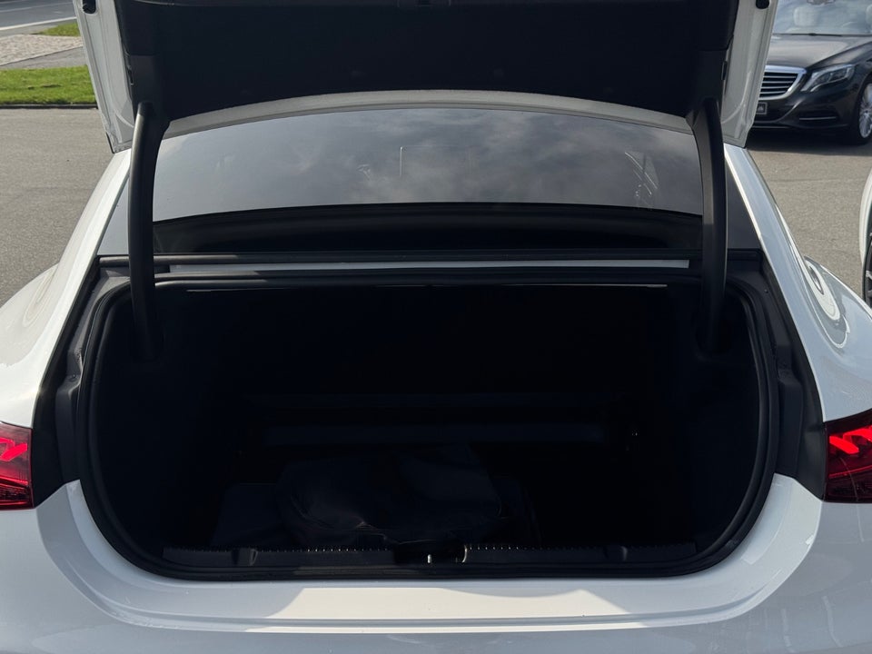 Mercedes EQE350+ AMG Line 4d