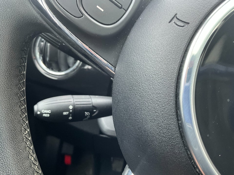 Fiat 500 1,0 Hybrid Lounge 3d