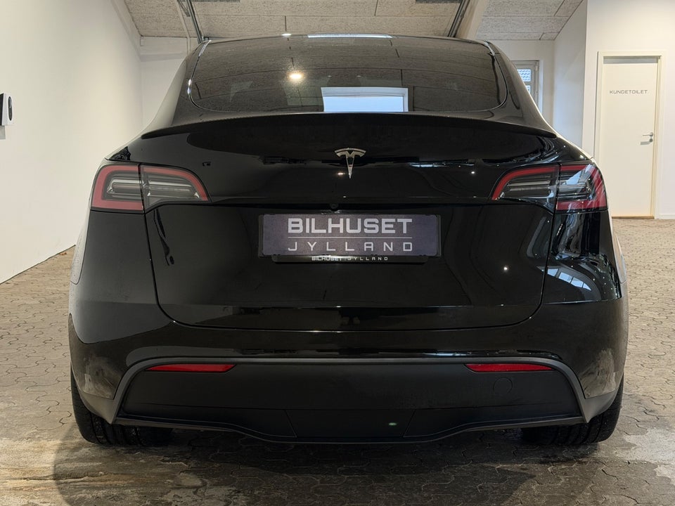 Tesla Model Y Performance AWD 5d