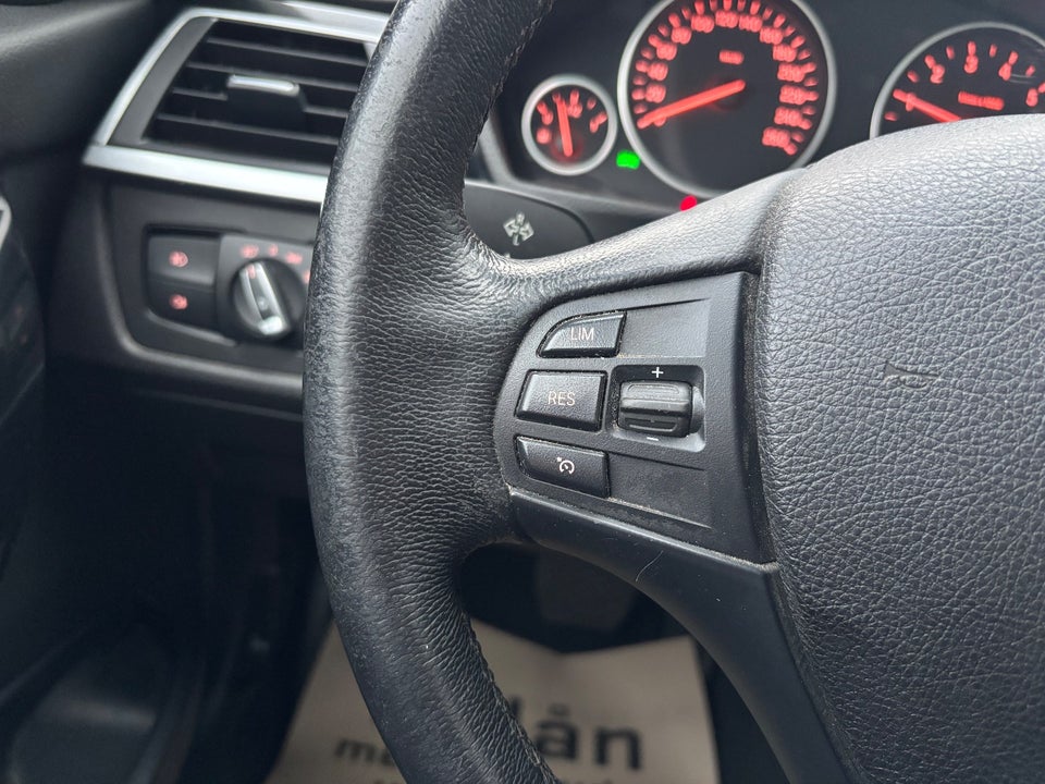 BMW 320i 2,0 aut. 4d