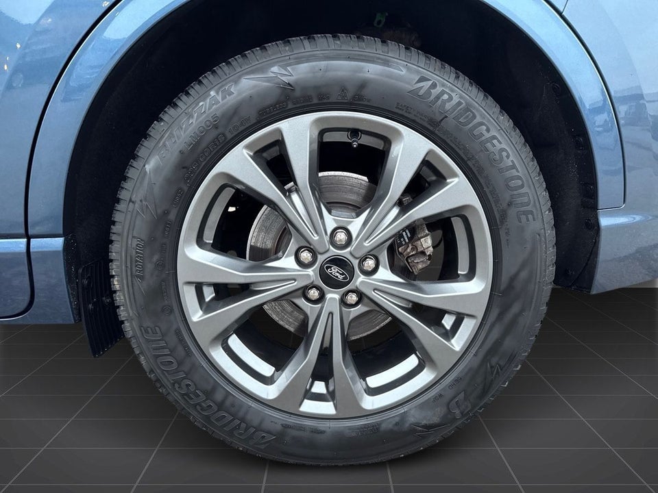 Ford Kuga 2,5 PHEV ST-Line X CVT 5d