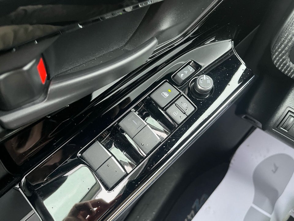 Toyota bZ4X Active 5d