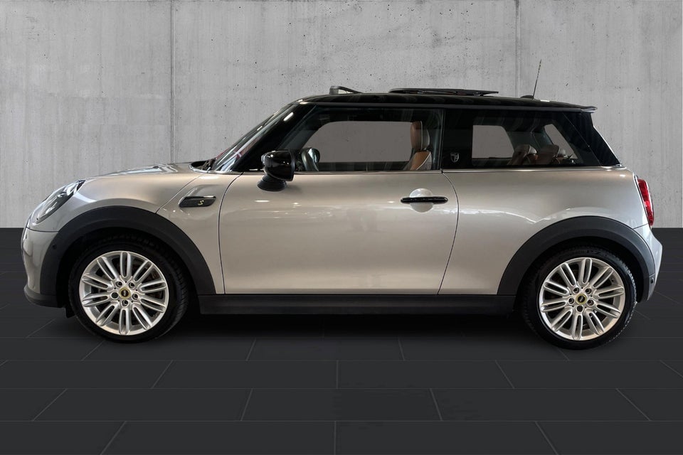 MINI Cooper SE Maximise 3d