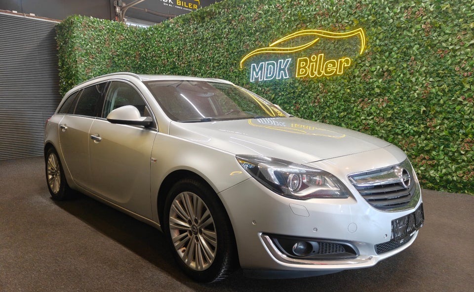 Opel Insignia 1,6 CDTi 136 Cosmo Sports Tourer 5d