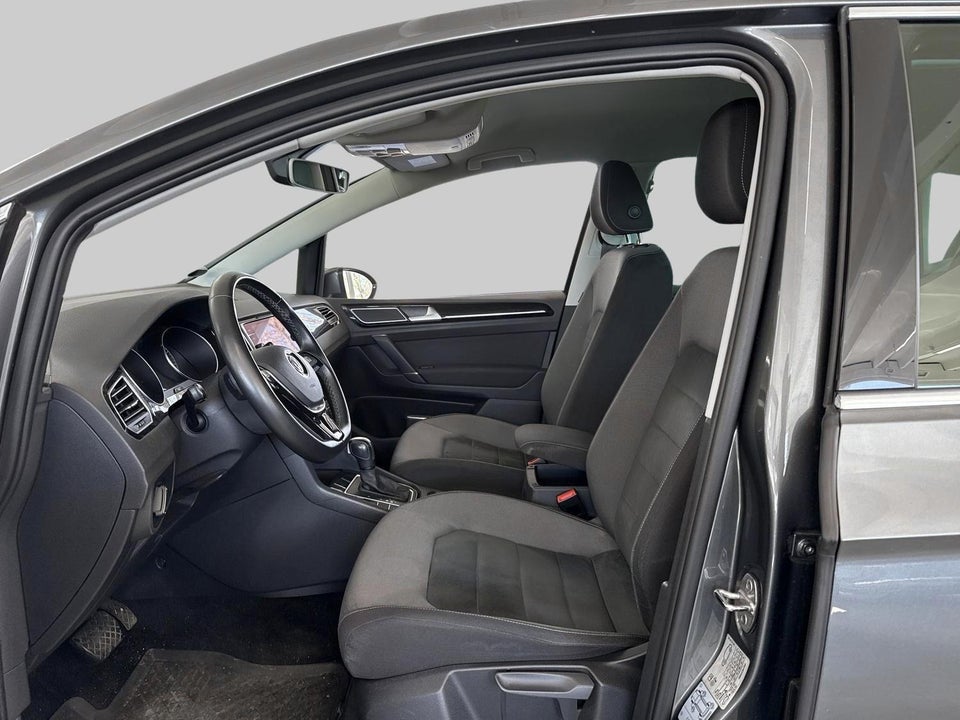 VW Golf Sportsvan 1,5 TSi 150 Highline DSG 5d