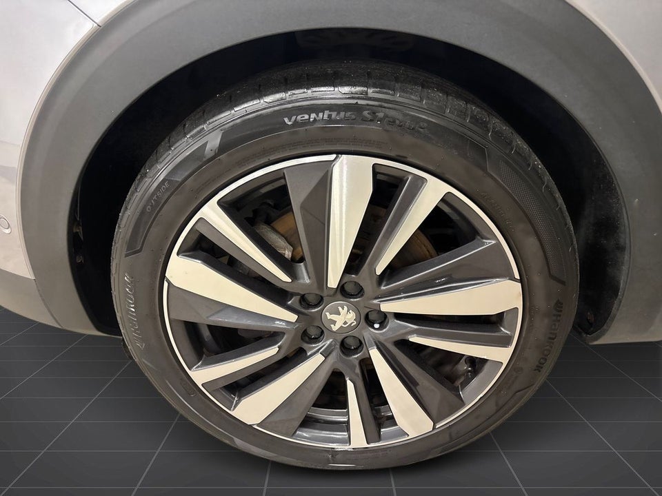 Peugeot 3008 1,6 Hybrid Allure Limited EAT8 5d