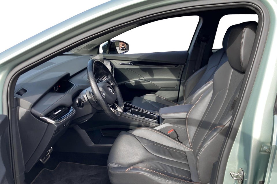 Skoda Enyaq 80x iV Founders Edition 5d