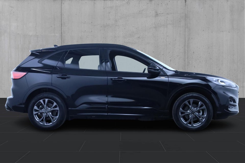 Ford Kuga 2,5 PHEV ST-Line X CVT 5d