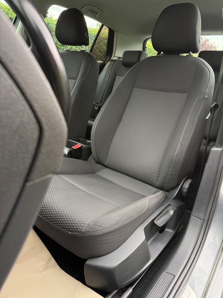 VW Golf VII 1,0 TSi 85 Trendline Variant 5d