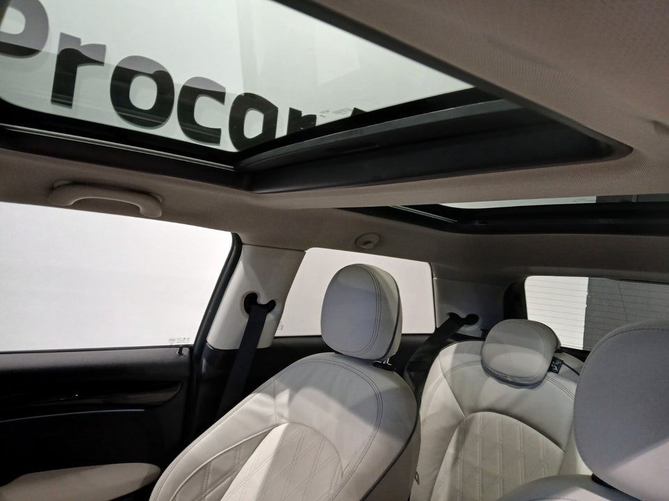 MINI Cooper SE Yours Trim 3d