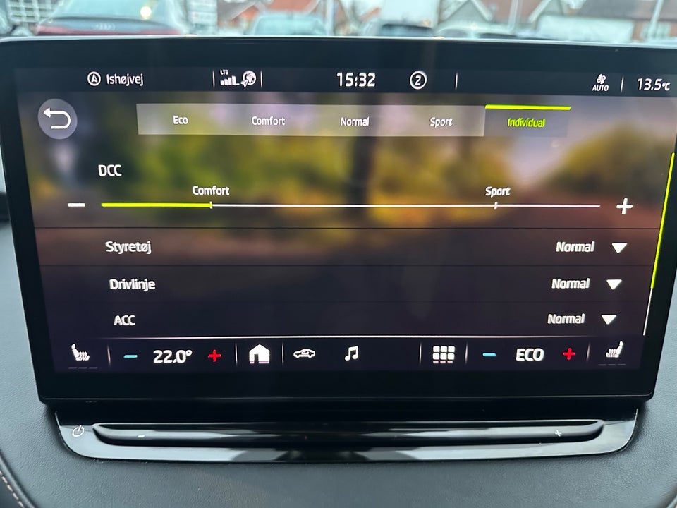 Skoda Enyaq 80 iV Suite 5d