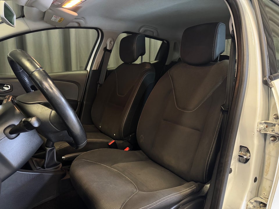 Renault Clio IV 1,5 dCi 75 Expression 5d