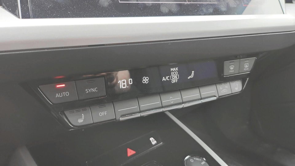 Audi Q4 e-tron 40  5d