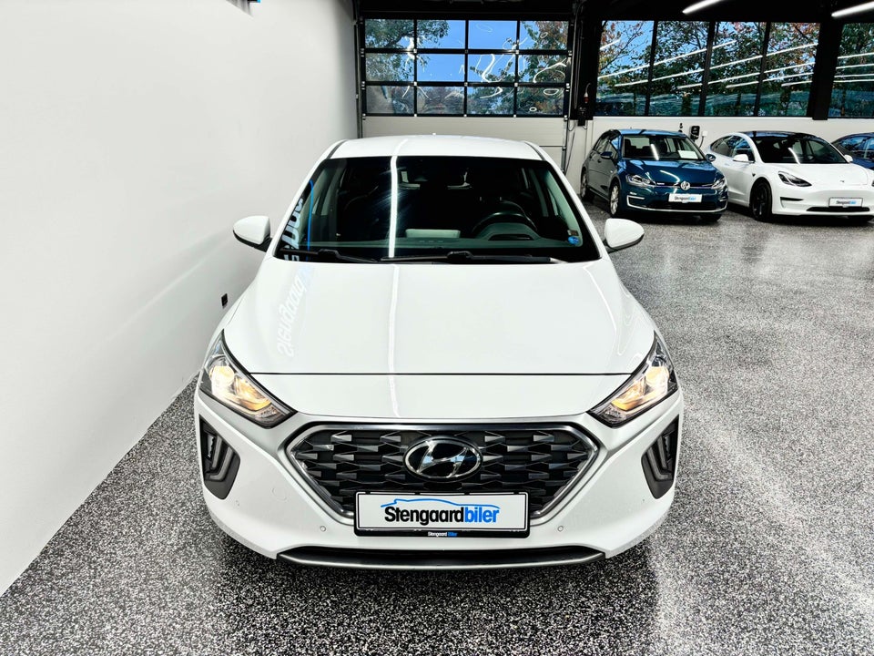 Hyundai Ioniq 1,6 PHEV Trend DCT 5d