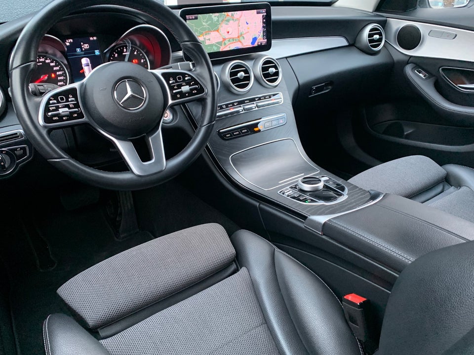 Mercedes C220 d 2,0 Avantgarde stc. aut. 5d