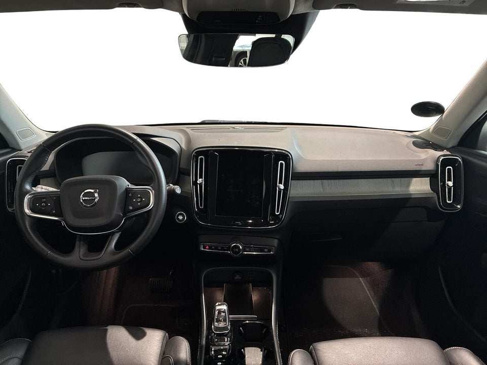 Volvo XC40 1,5 T5 ReCharge Inscription aut. 5d